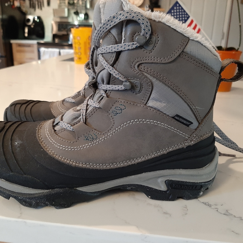 Merrell Snowbound 6.5 waterproof hiking boots